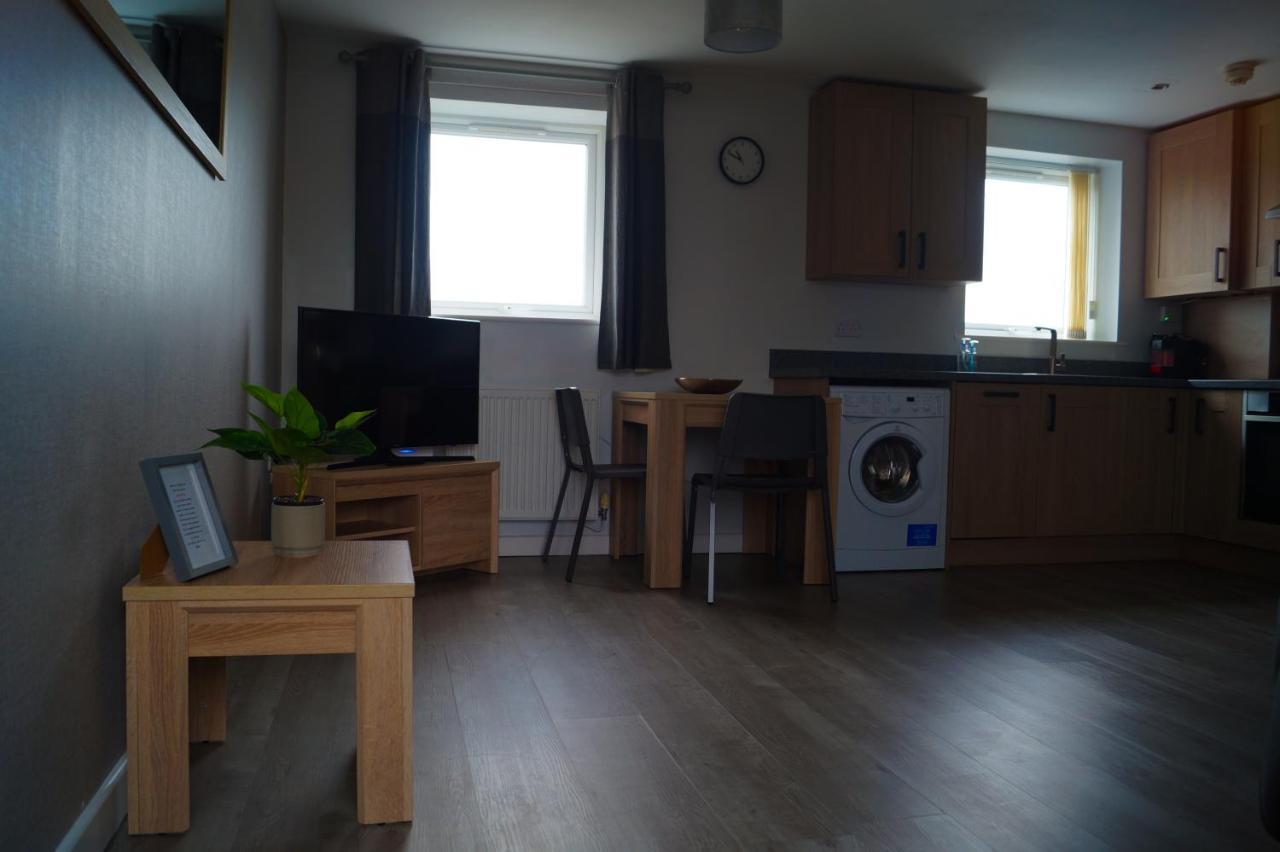 Chapel Court Apartments แคนน็อค ภายนอก รูปภาพ